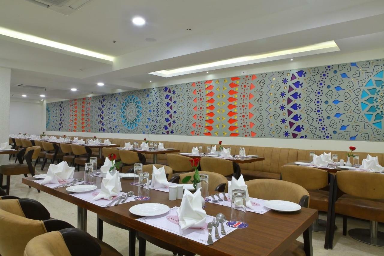 Incredible One Hotel Secundurabad Zewnętrze zdjęcie