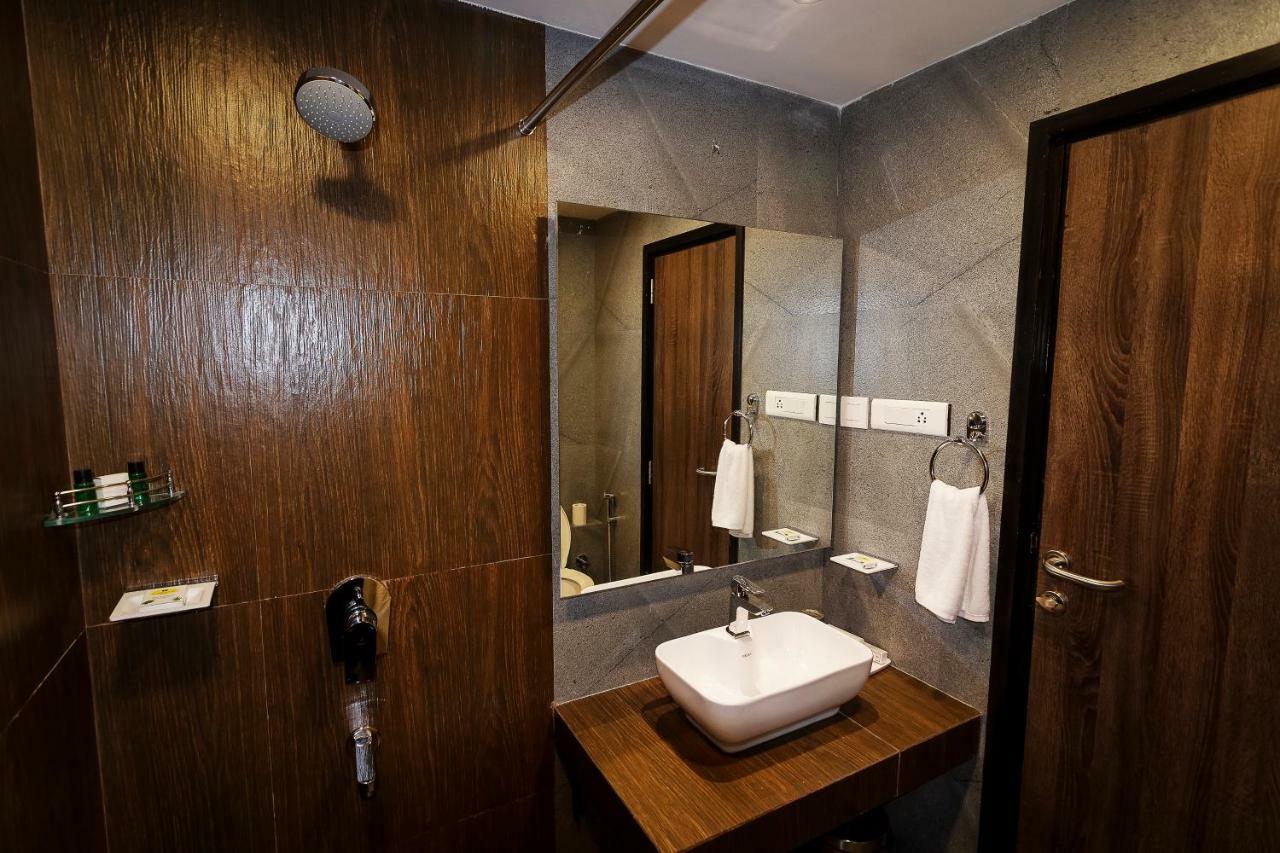 Incredible One Hotel Secundurabad Zewnętrze zdjęcie